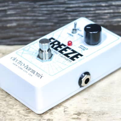 Electro-Harmonix Freeze Sound Retainer Real Time Infinite Sustain Effect Pedal image 5