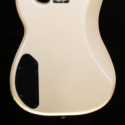 Fender Duff McKagan Precision Bass, Rosewood Fingerboard, Pearl White (216) Bass Guitar image 4