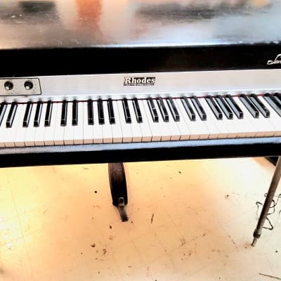 Rhodes Mark I Stage 73-Key Electric Piano (1975 - 1979) | Reverb