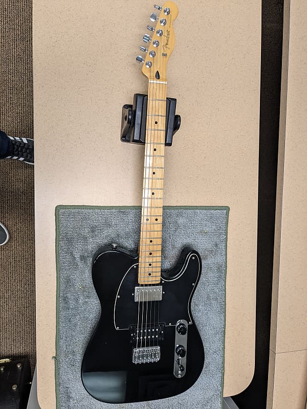 、　Fender Telecaster Blackout Fender Deluxe Blackout Telecaster | Reverb