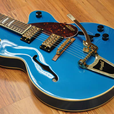 Gretsch Streamliner G2410TG with Bigsby  Ocean Turquoise image 4