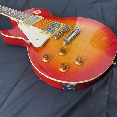 Left Handed Tanglewood Cherry Sunburst Les Paul Electric Guitar for sale