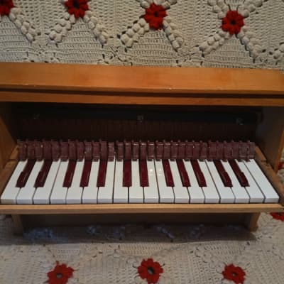 chromatic toy piano Michelsonne Paris 30 keys - very good sound ! image 2