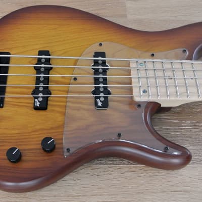 STR Japan Sierra -  LS50 - 5 String Bass Guitar With Aguilar Pickups - NEW image 4