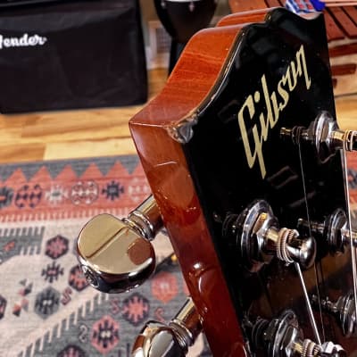 Gibson L-00 Studio Walnut 2020 - Present - Walnut Burst image 5