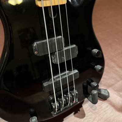 く*ら様 YAMAHA MB-55 RBS YAMAHA MotionB MB55 ヤマハ エレキベース -GrunSound-b571