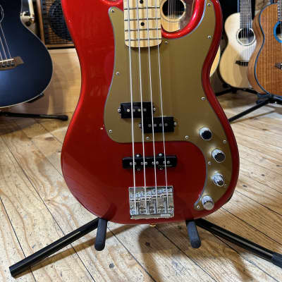 Fender Deluxe Active Precision Bass Special