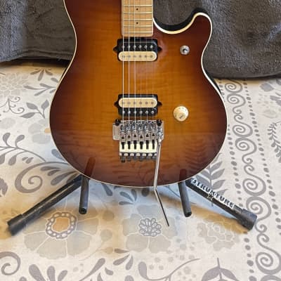 Ernie Ball Music man Eddie Van Halen 1994 - Sunburst image 2