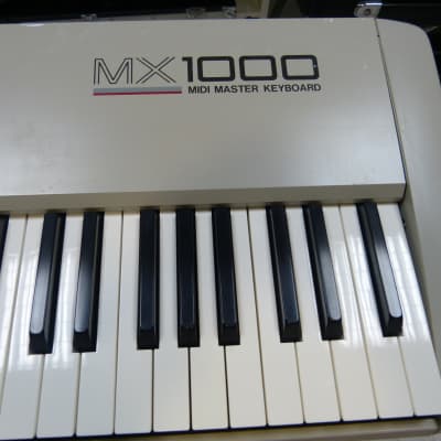 【希少品】AKAI アカイMX1000 MIDI KEYBOARD キーボード Akai MX1000 76 keys MIDI controller | Reverb