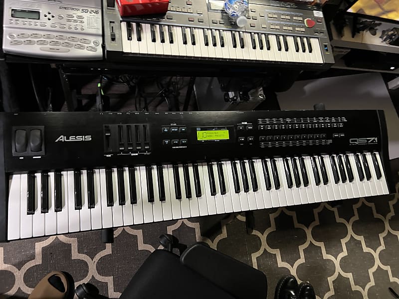 Alesis QS7.1 Reverb