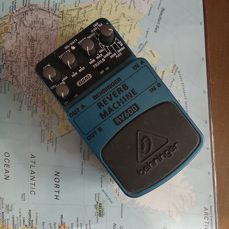 廃番 ベリンガー behringer REVERB MACHINE RV600 Behringer RV600 Reverb Machine Pedal | Sweetwater