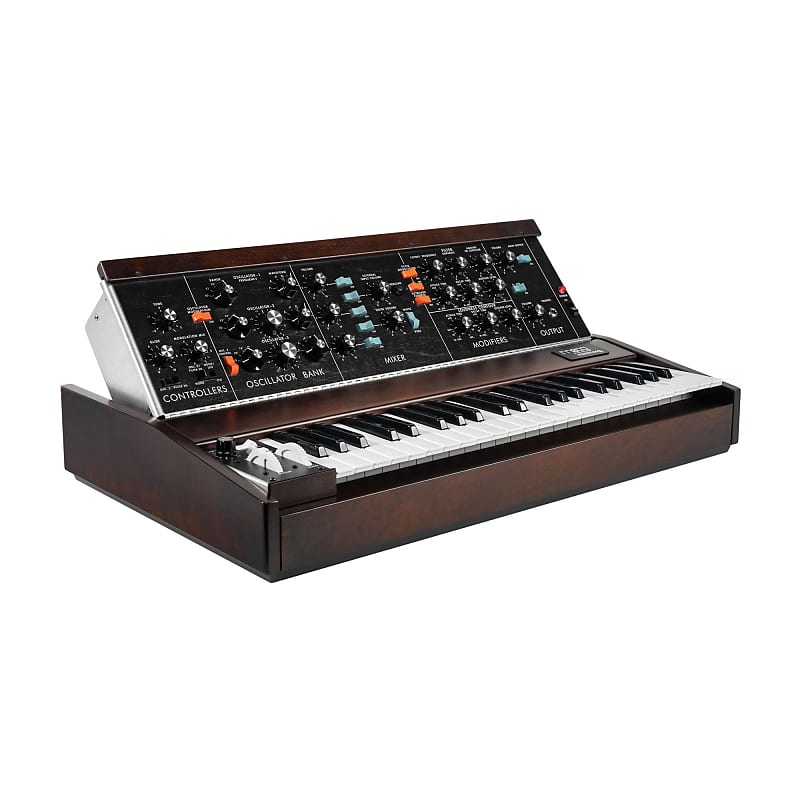 Moog Minimoog Model D Reissue 44-Key Monophonic Synthesizer image 3