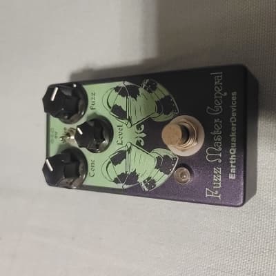 EarthQuaker Devices Fuzz Master General Octave Fuzz Blaster