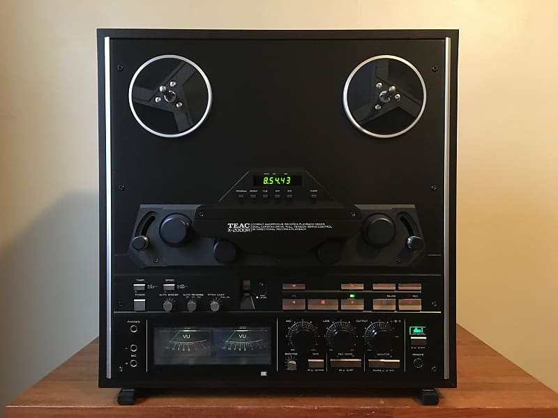 Teac X-2000R Audiophile Reel to Reel Tape Deck. Box, Remote, Hubs