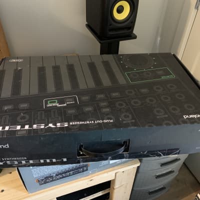 Roland SYSTEM-1 25-Key Plug-Out Synthesizer | Reverb Roland SYSTEM-1 25-Key Plug-Out Synthesizer | Reverb