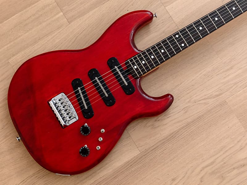 人気が高い SC-800 Yamaha 1977 Super w Guitar Vintage S-Style Combinator ギター