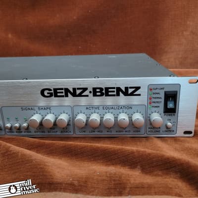 Genz Benz GBE 600 625W Rackmount Bass Amp Head Used image 3