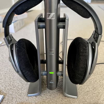 Sennheiser RS180 HDR180 TR180 Wireless Headphones & Transmitter Working