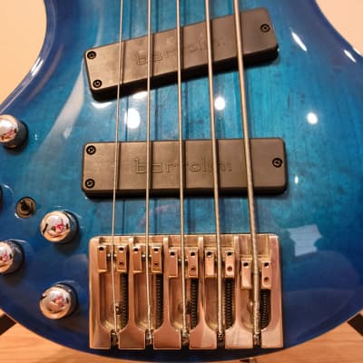 Curbow IEP CT 1998 Blueburst Petite 5-String Left-Handed Bass image 4