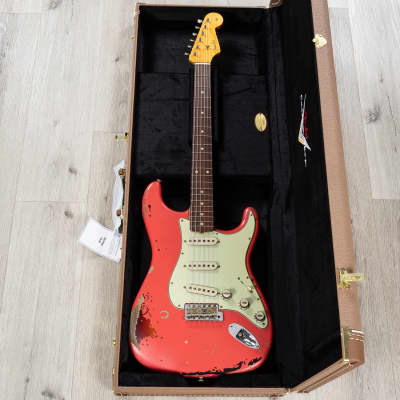 Fender Custom Shop Michael Landau 1963 Stratocaster Guitar, Fiesta Red over 3-Color Sunburst image 12