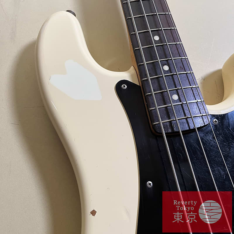 1994年製 Squier SPJ-33 Precision Bass 日本製 1994 Squier (by Fender Japan) SPB-33 Silver Series | Reverb