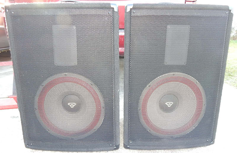 CERWIN-VEGA V-122 4本セット　スピーカー CERWIN-VEGA V-122 4本セット スピーカー Cerwin-Vega V-122 stage