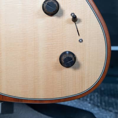 Fender American Acoustasonic Jazzmaster Acoustic-electric Guitar - Natural image 9
