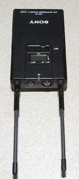 Sony URX-P2 / UTX-B2 Wireless Lavalier Microphone System Sony URX-P2 / UTX-B2 Wireless Lavalier Microphone System