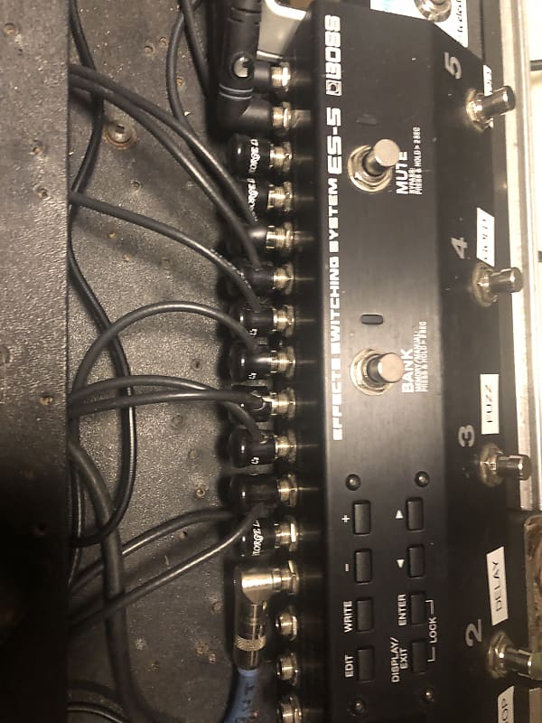 Boss ES-5 Effects Switching System