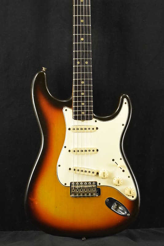 Vintage 1965 Fender Stratocaster - Sunburst All Original image 1