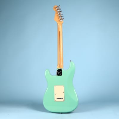 2001 Fender Jeff Beck Artist Series Stratocaster with Hot Noiseless Pickups Surf Green image 10
