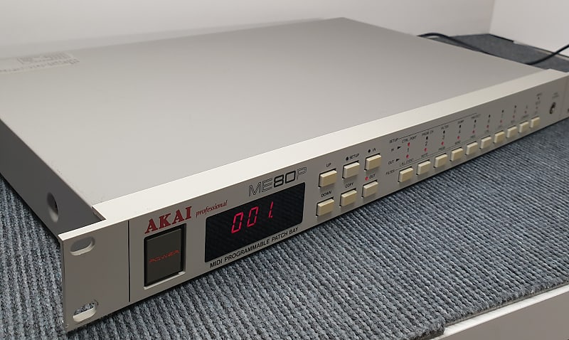 Akai Professional - ME80P MIDI Programmable Patch Bay