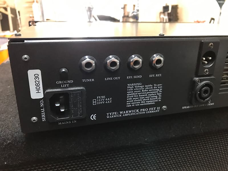 Warwick ワーウィック PRO FET 2 ベースヘッドアンプ 250w Warwick ワーウィック PRO FET 2 ベースヘッドアンプ 250w
