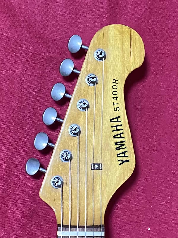 YAMAHA エレキギター　ST400R YAMAHA ST400R｜hellos_band