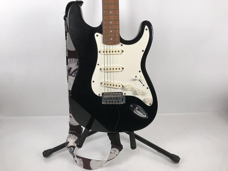 Legend Stratocaster Electric Guitar | Reverb