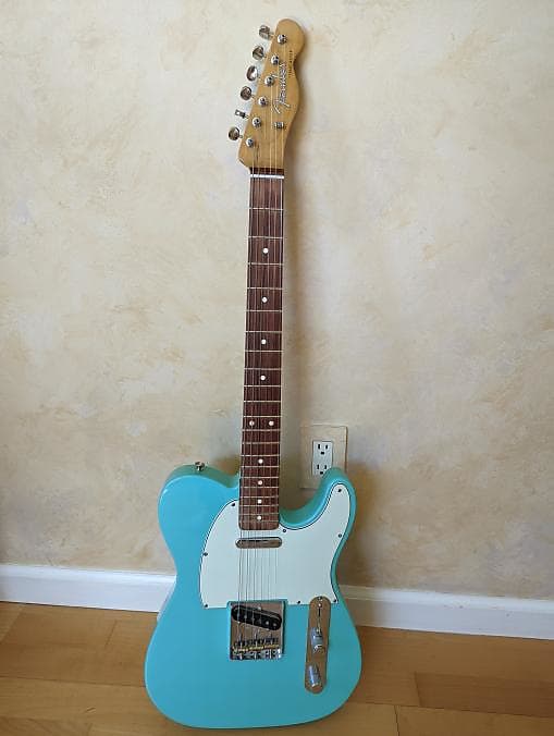 Fender Vintera Modified Telecaster - Seafoam Green