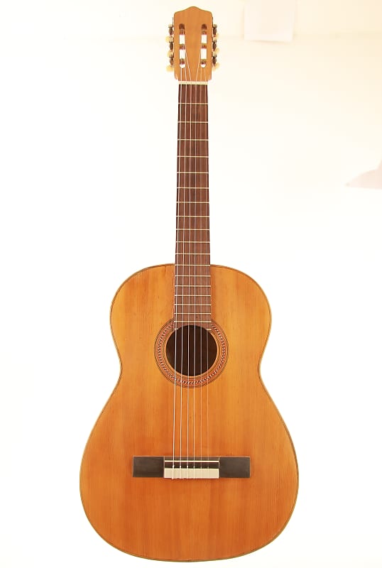 Ricardo Sanchis Nacher ~1950  spruce/mahogany classical guitar - surprising sound + check video! image 1