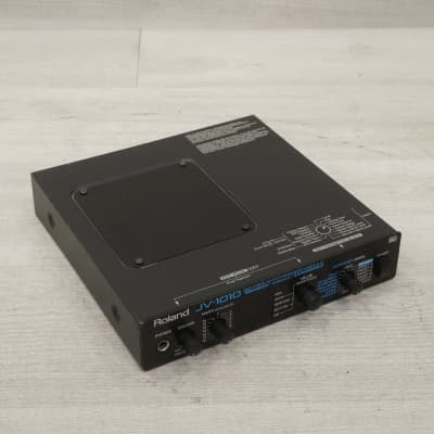 Roland JV-1010 64-Voice Synthesizer Module | Reverb
