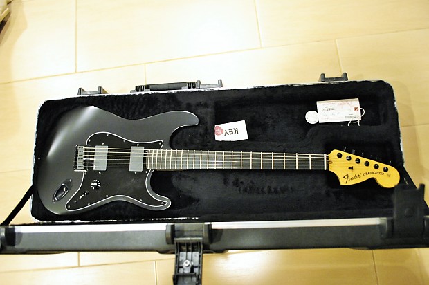 Fender Jim Root Signature Stratocaster Black image 1