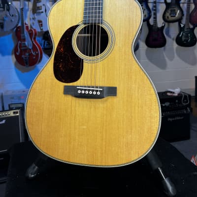 Martin 000-28 Left-Handed Acoustic Guitar - Natural Auth Deal Free Ship! 450 GET PLEK’D! image 1