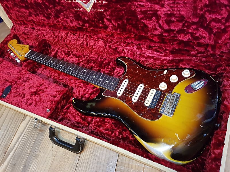 2007 Fender Masterbuilt 61 Relic John Cruz Sunburst Stratocaster ...