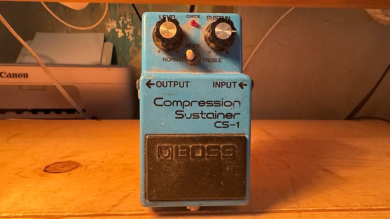 Boss CS-1