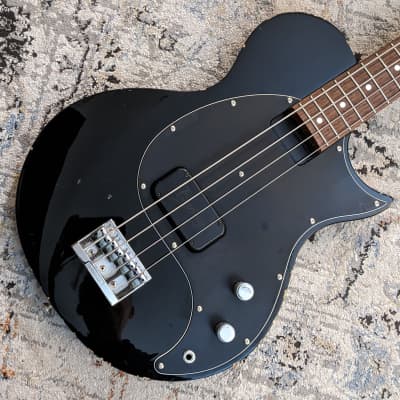 100％の保証 Fernandes  P-Bass ベース
