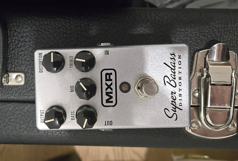 MXR M75 Super Badass Distortion