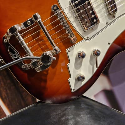 Duesenberg Paloma Vintage Burst, 6-String E-Guitar + Custom Line GigBag image 3