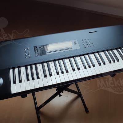 Korg M1 61-Key Synth Music Workstation - very good condition from German collector