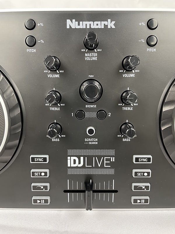 Numark iDJ Live II DJ Controller for Mac, PC iPad & iPhone + Cables, Manual  & Stand