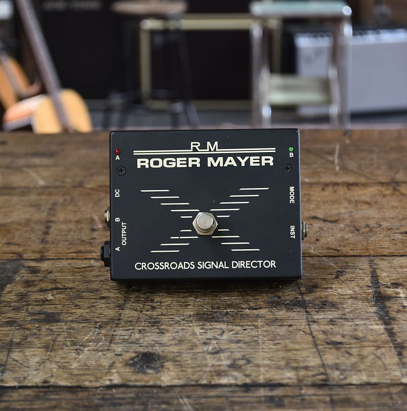 ギター Roger Mayer Crossroads Signal Director Roger Mayer Crossroads Signal Director. | Reverb Canada