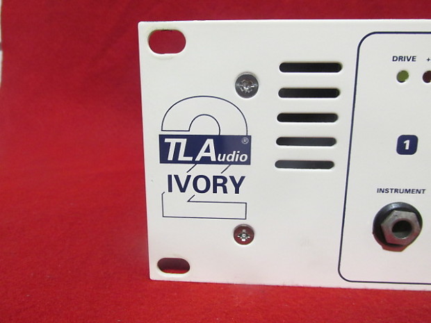 配信機器・PA機器・レコーディング機器 TL Audio Ivory 5001 QUAD VALVE PREAMP 5001 4-Channel Tube Mic Preamp TL Audio - Audiofanzine
