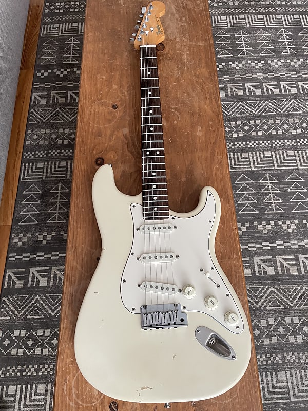 Fender American Standard Stratocaster 1986 - 2000 | Reverb